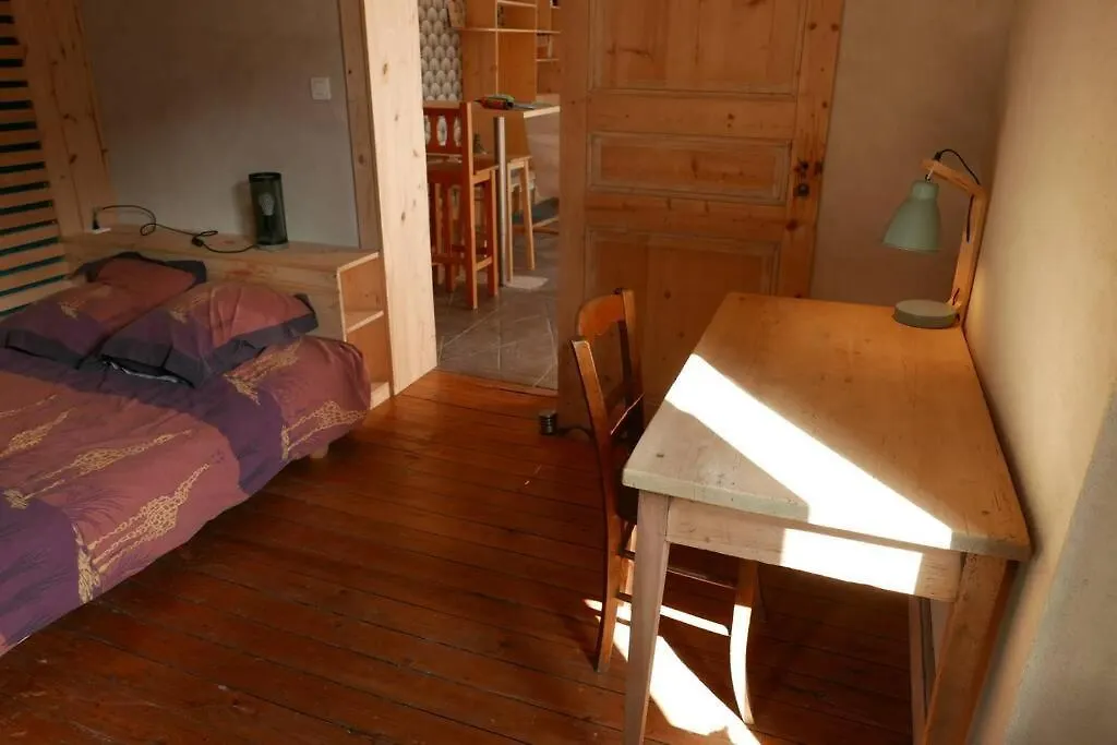 Joli appartement confortable rénové style cosy Saint-Martin-de-la-Porte