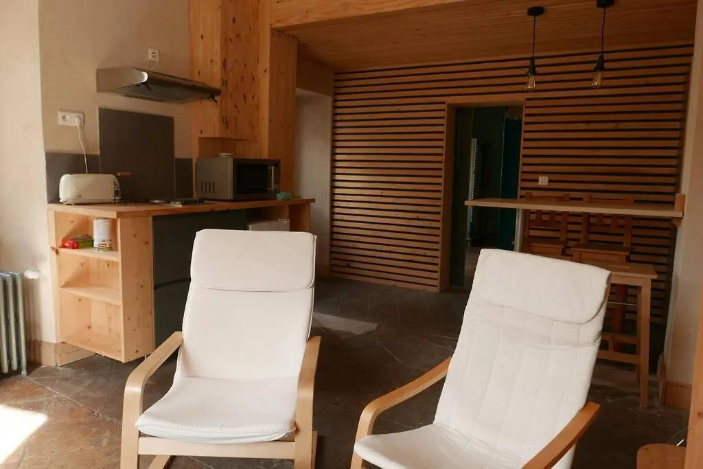 Joli Appartement Confortable Renove Style Cosy Saint-Martin-de-la-Porte 0*,  France